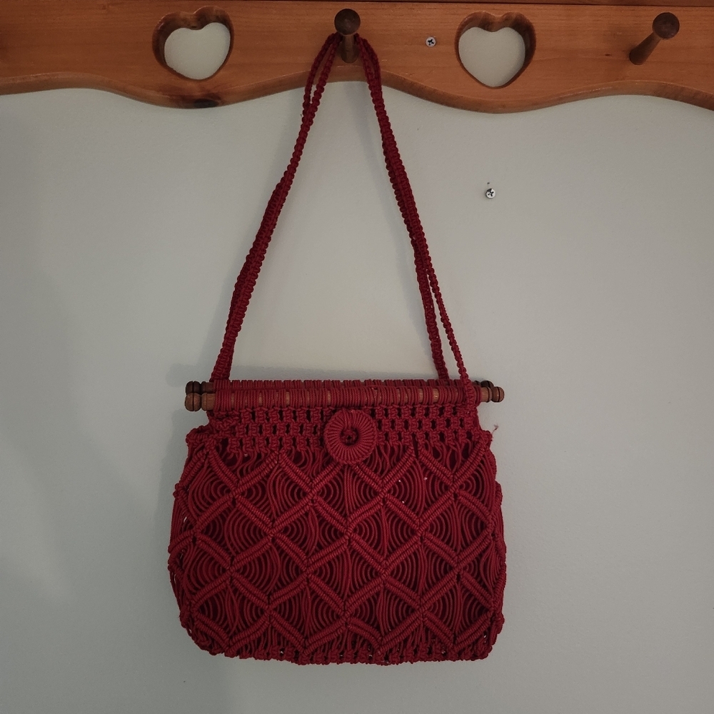 The Bugattii Elegant Red Handwoven Handbag 100% Cotton